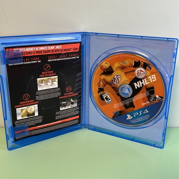 PS4 EA Sports NHL 19 console game, Rated E10+ Everyone 10+, Hockey Video Game - Picture 4 of 5